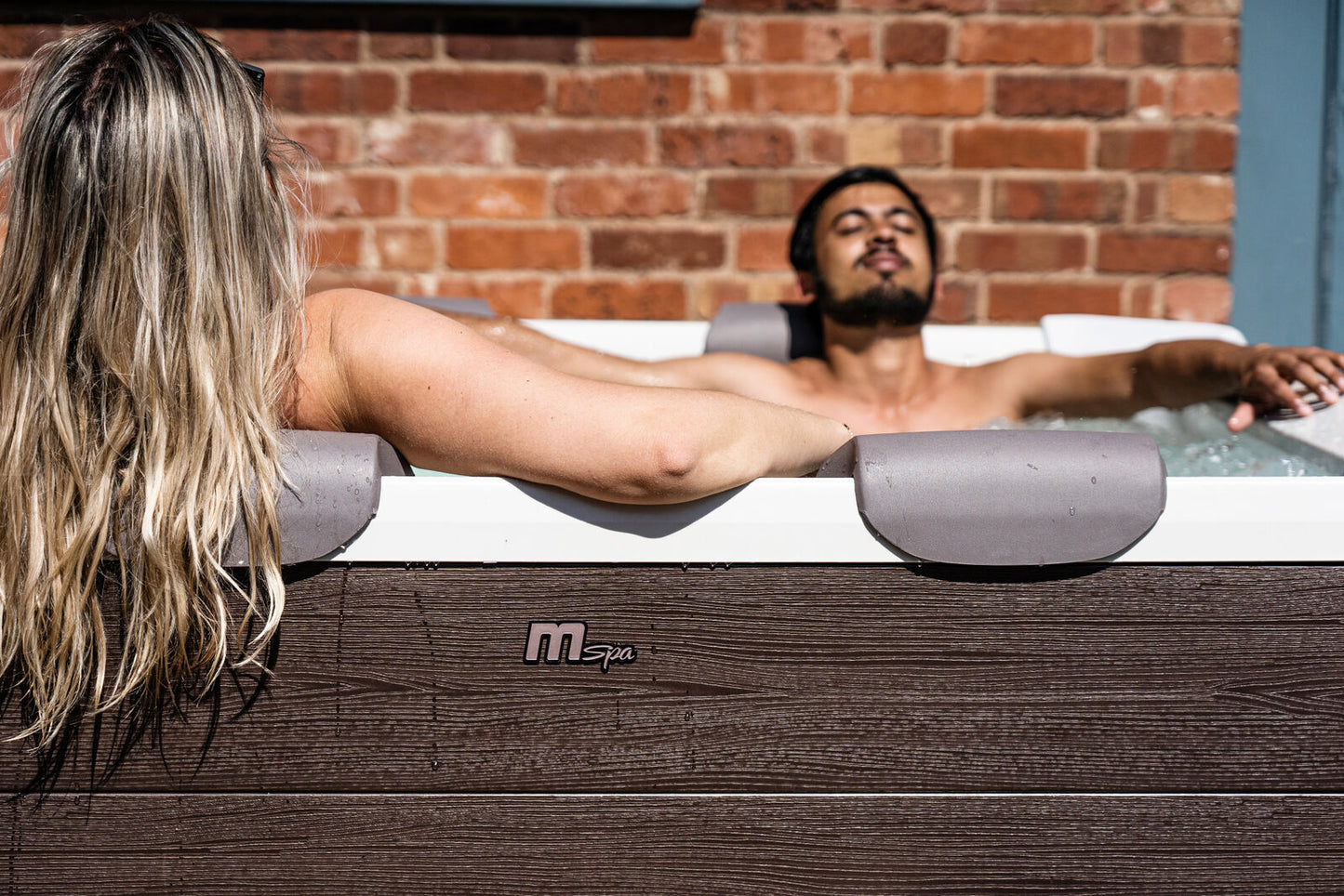 Mspa - Tribeca 4-6 Man Hot Tub - Beyond outdoor living