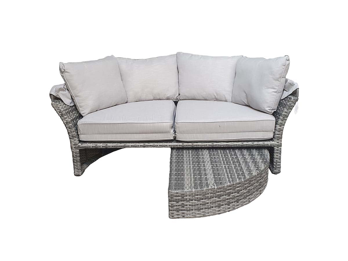 Signature Weave - LILY Daybed - Beyond outdoor living